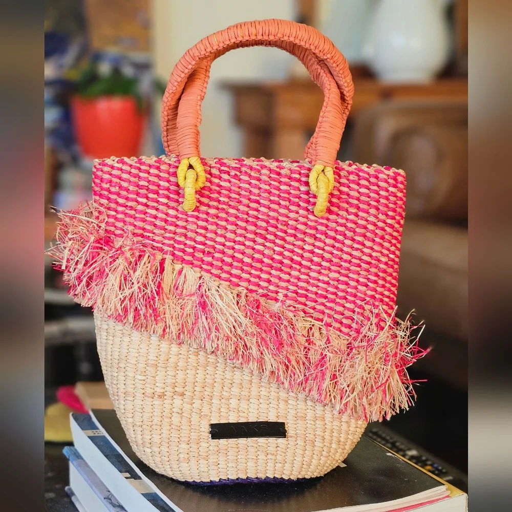 AAKS Straw Raffia African Basket Handbag - Picture 8 of 8